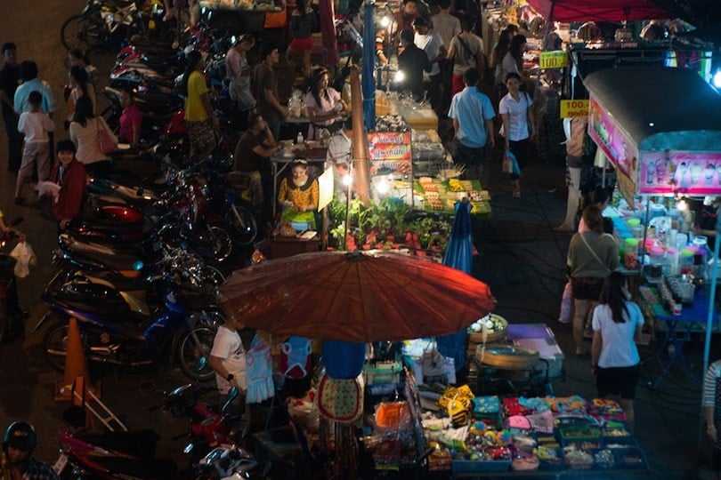 بازار شب چیانگ مای