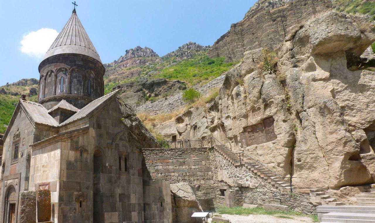 جاذبه های تاریخی ایروان