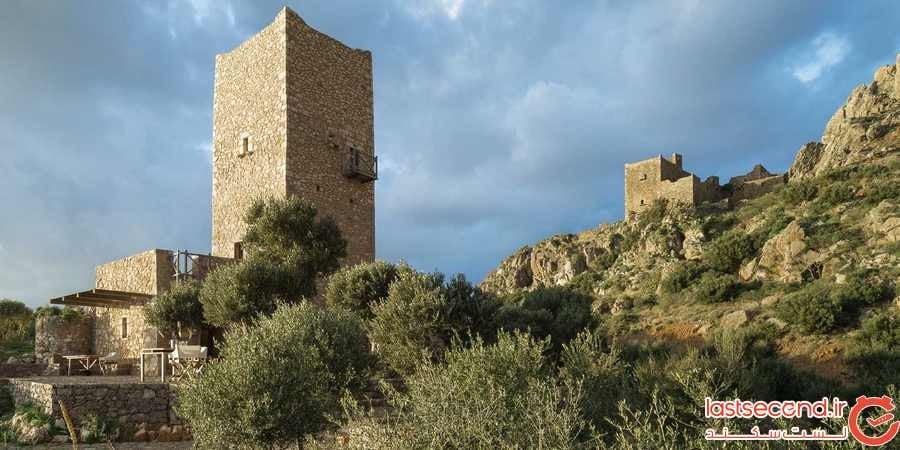 اقامتگاه سنگی تاینارون بلو ریتریت در یونان