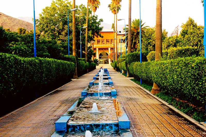زیباترین باغ های شهر شیراز