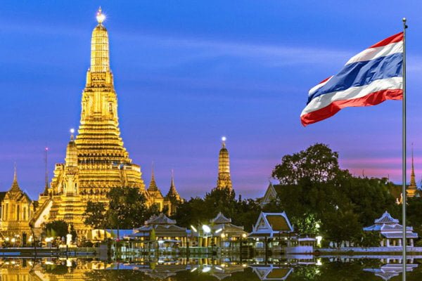 پیشرفت صنعت گردشگری تایلند با توجه به مسائل و مشکلات داخلی