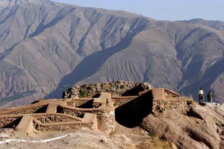 جاهای دیدنی الموت ، قلعه تاریخی الموت