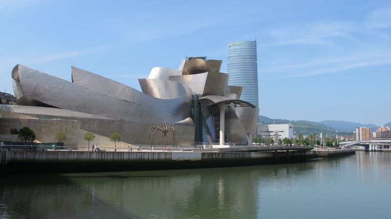 جاهای دیدنی بیلبائو اسپانیا ، شهر موزه و صنعت در اسپانیا