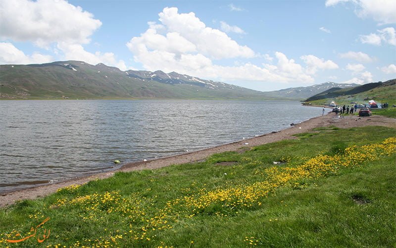 نئور اردبیل ،‌ دریاچه نئور در کوه باغرو اردبیل