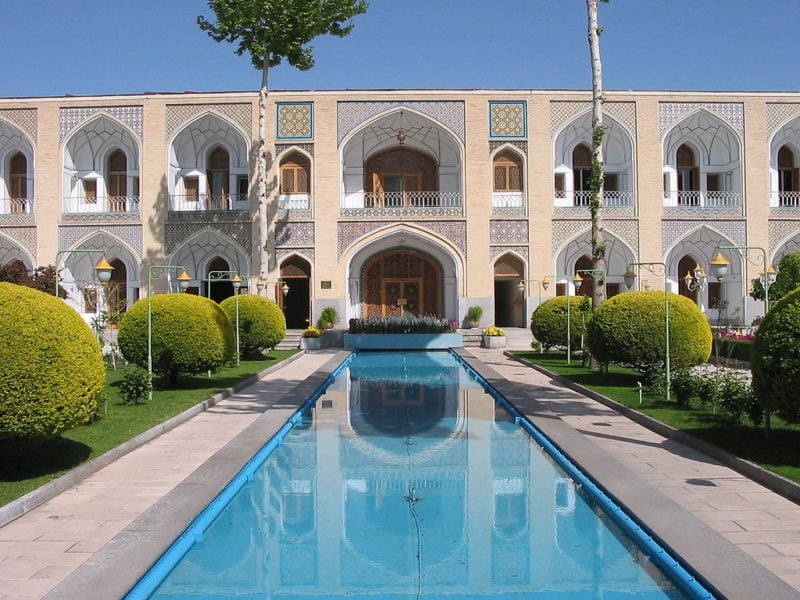 مهمانسرای عباسی اصفهان