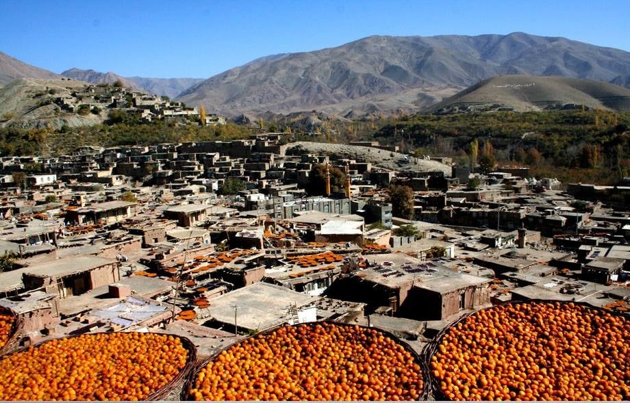 جاذبه های زیبای خرو ، پایتخت آلوی ایران