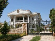 دهکده ساحلی انزلی ، یکی از زیباترین دهکده های ساحلی