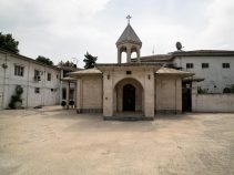 کلیسای مریم مقدس از بناهای تاریخی بندرانزلی