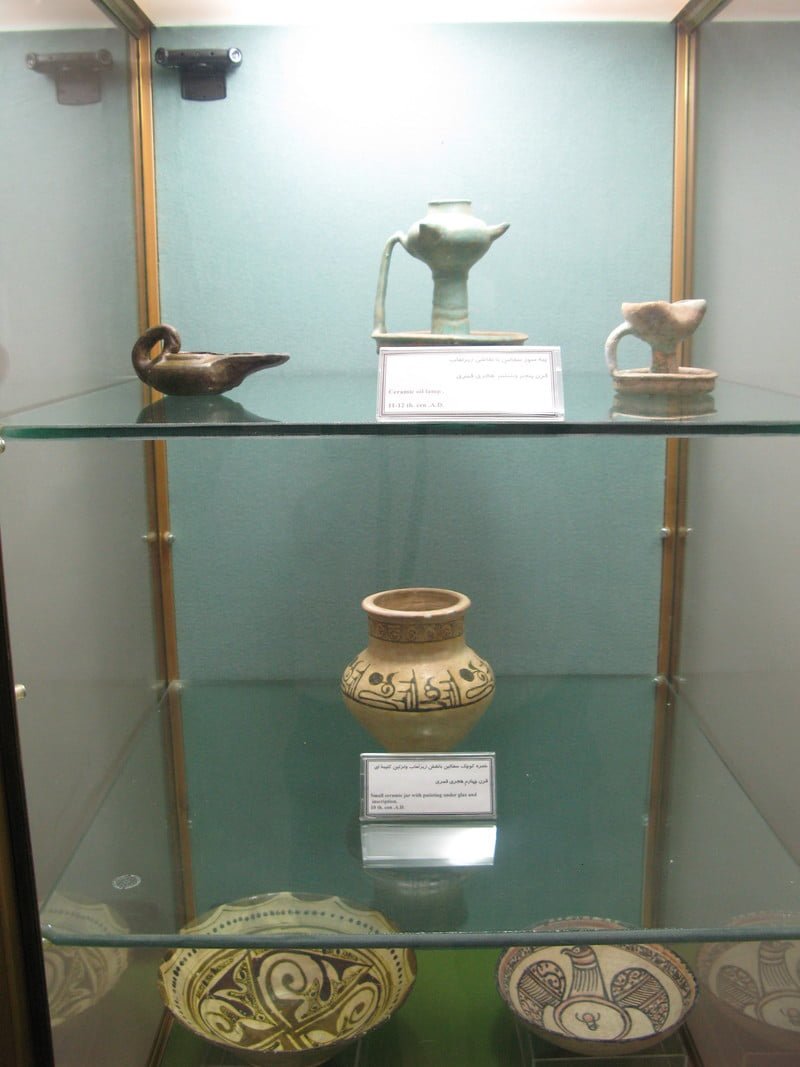 جاذبه گردشگری موزه باستان‌ شناسی (حمام پرهیزکار)