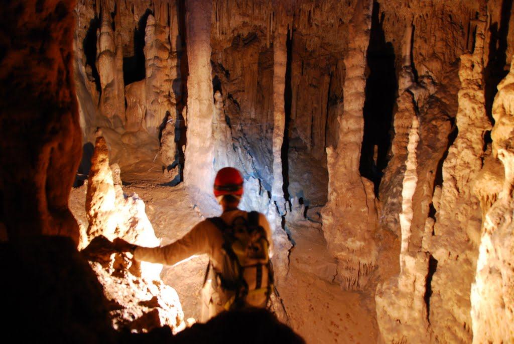 غار قلعه کرد ، یکی از غارهای جذاب و خطرناک ایران