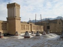 آب انبار بلور ، یکی از بناهای خاص و تاریخی