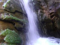 آبشار زیبای سه کنج