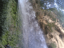 جاذبه طبیعی آبشار زیبای چک چک