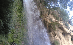 جاذبه طبیعی آبشار زیبای چک چک
