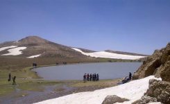 جاذبه گردشگری کوه و دریاچه برم فیروز