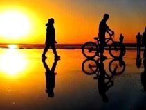 دریاچه مخرگه ، دریاچه ای رویایی در دل دشت ریگ سفید