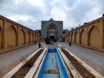 مسجد النبی ، یکی از بزرگترین و با شکوه ترین مساجد ایران