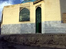 معرفی امام‌زاده پیرعمر