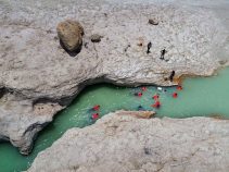 چشمه چاه احمد ، چشمه ای زیبا با خاصیت درمانی