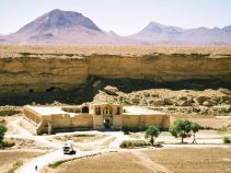 کاروانسرای شاه عباسی ، از آثار تاریخی استان فارس