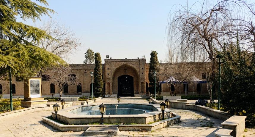 موزه ملی پزشکی ، نمایش پیشینه طب قدیم و پزشکی نوین ایران