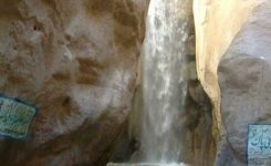 نتیجه تصویری برای آبشار رود معجن