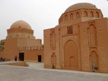 بقعه دوازده امام یکی از کهن ‌ترین بناهای کتبیه ‌دار