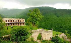 قصر آینالو از مناطق گردشگری استان آذربایجان شرقی