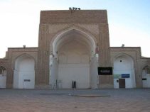 مسجد جامع تون از مهم‌ترین جاذبه های شهر فردوس