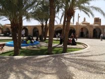 کاروانسرای میدان خان بافق از بناهای زیبا و دیدنی