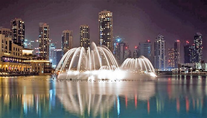 آبنمای دبی بزرگترین آبنمای موزیکال در دنیا