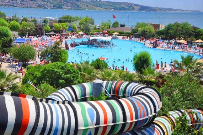 بهترین پارک های آبی استانبول را بشناسید