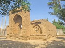 نتیجه تصویری برای آرامگاه خواجه غیاث‏ الدین پیر احمد خوافى