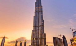 برج خلیفه ، معروف‌ترین ساختمان دبی و بلندترین برج ساخته شده در دنیا