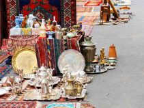 گشت‌وگذار در بازار ورنیساژ و کشف بهترین سوغات ارمنستان