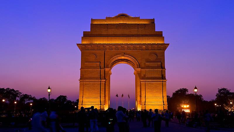 دروازه هند ، بنای یاد بود ملی در قلب شهر دهلی