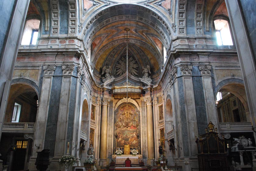 کلیسای استرلا باسیلیکا ، مهم ترین کلیسا در لیسبون