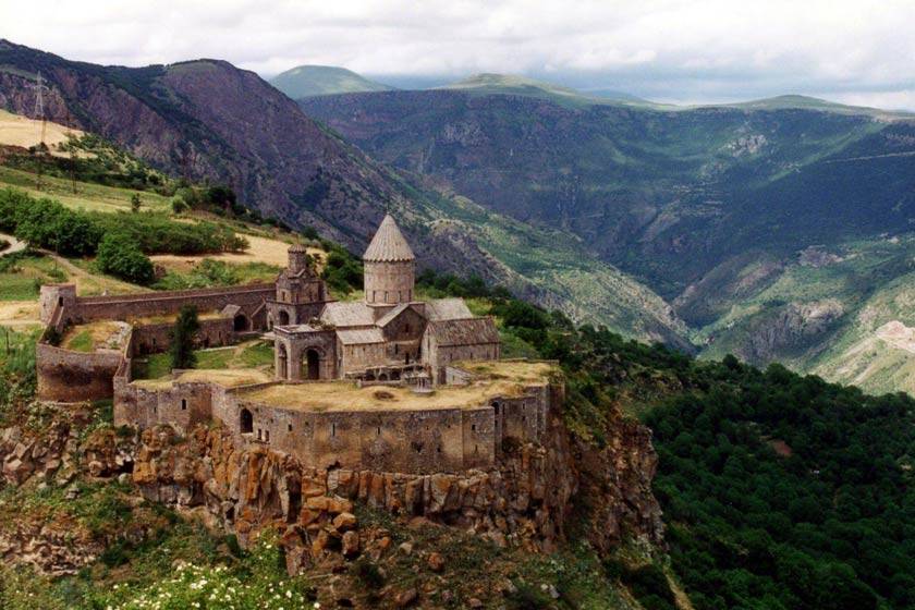 گشت و گذار در زیباترین شهرهای ارمنستان