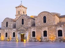 کلیسای سنت لازاروس ، یکی از اماکن مذهبی مهم جزیره قبرس