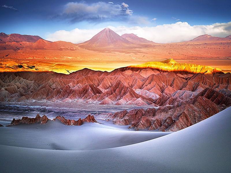 بیابان آتاکاما ، یکی از خشک‌ترین بیابانهای دنیا