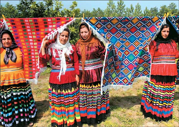 معروف ترین لباس محلی های مازندران
