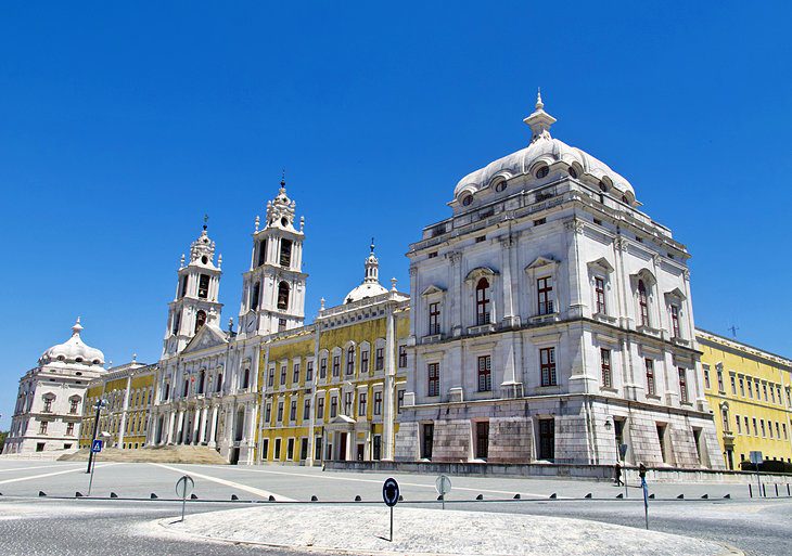 ۲۰ جاذبه گردشگری برتر در پرتغال