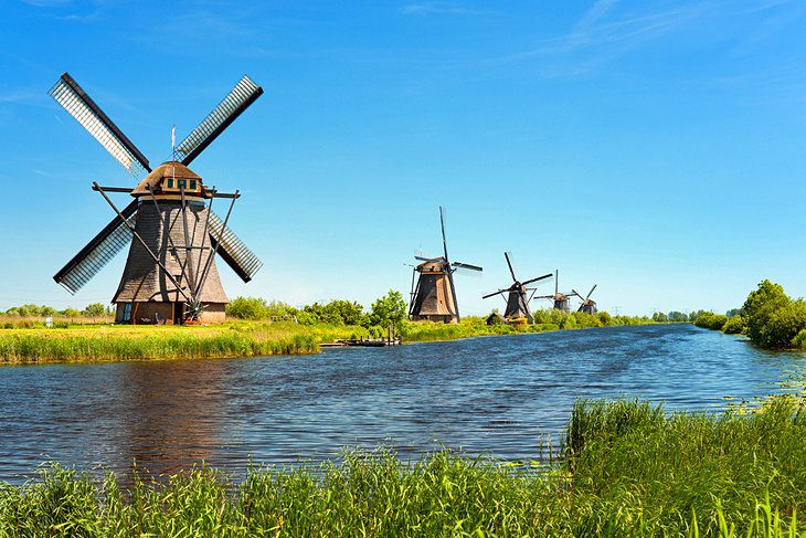 11 جاذبه گردشگری برتر در هلند