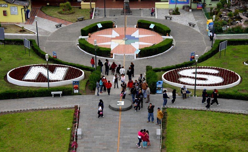 مرکز استوا کجاست؟ بهترین تصاویر مرکز استوا در اکوادور