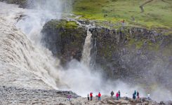 آبشار دتیفوس در قلب جاذبه های گردشگری ایسلند