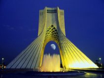 برج آزادی نماد تهران بزرگ