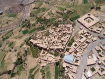 جاهای دیدنی روستای خرانق، از کاروانسرا تا منارجنبان خرانق