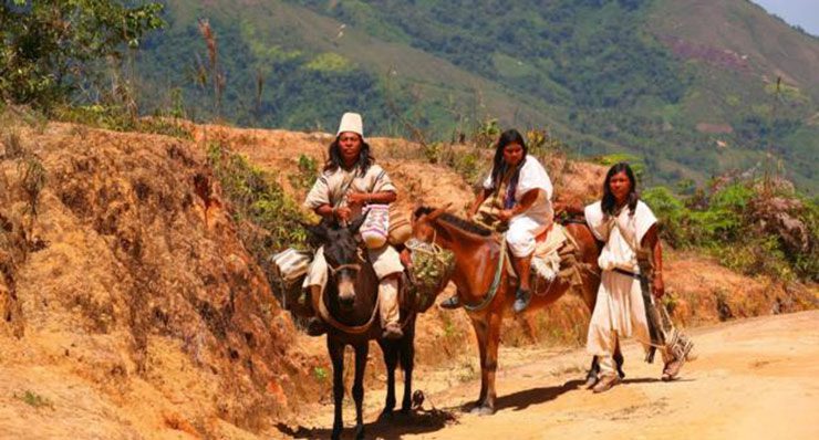 ساکنان بومی کلمبیا چگونه زندگی می کنند؟