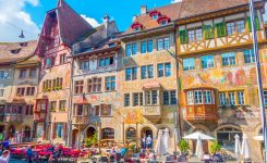 اشتاین ام راین شهری طبیعی با معماری زیبا در سوئیس