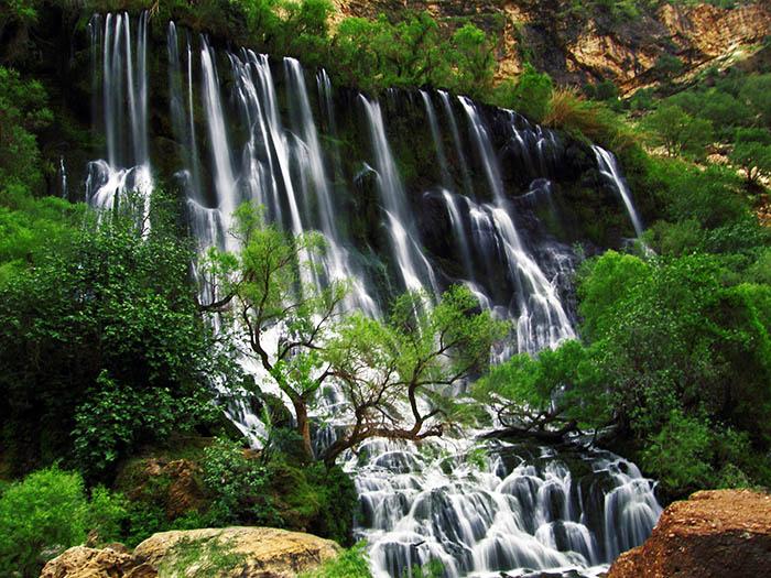 آبشار زیبای نوژیان مقصدی عالی برای گشت و گذار